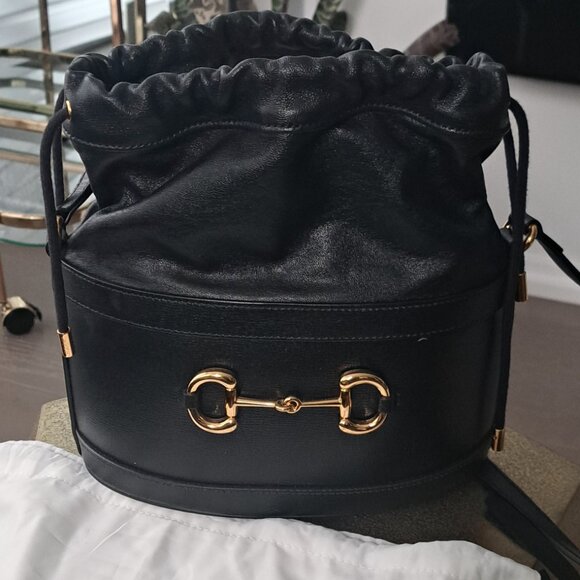 Gucci Black Beige Calfskin Horsebit 1955 Drawstring Bucket Bag - Picture 5 of 5